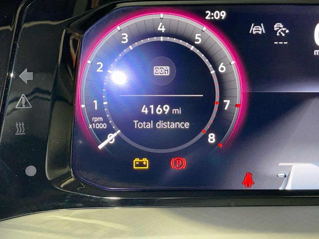 Used Volkswagen Golf 2025 for sale - 77422189: Photo 25