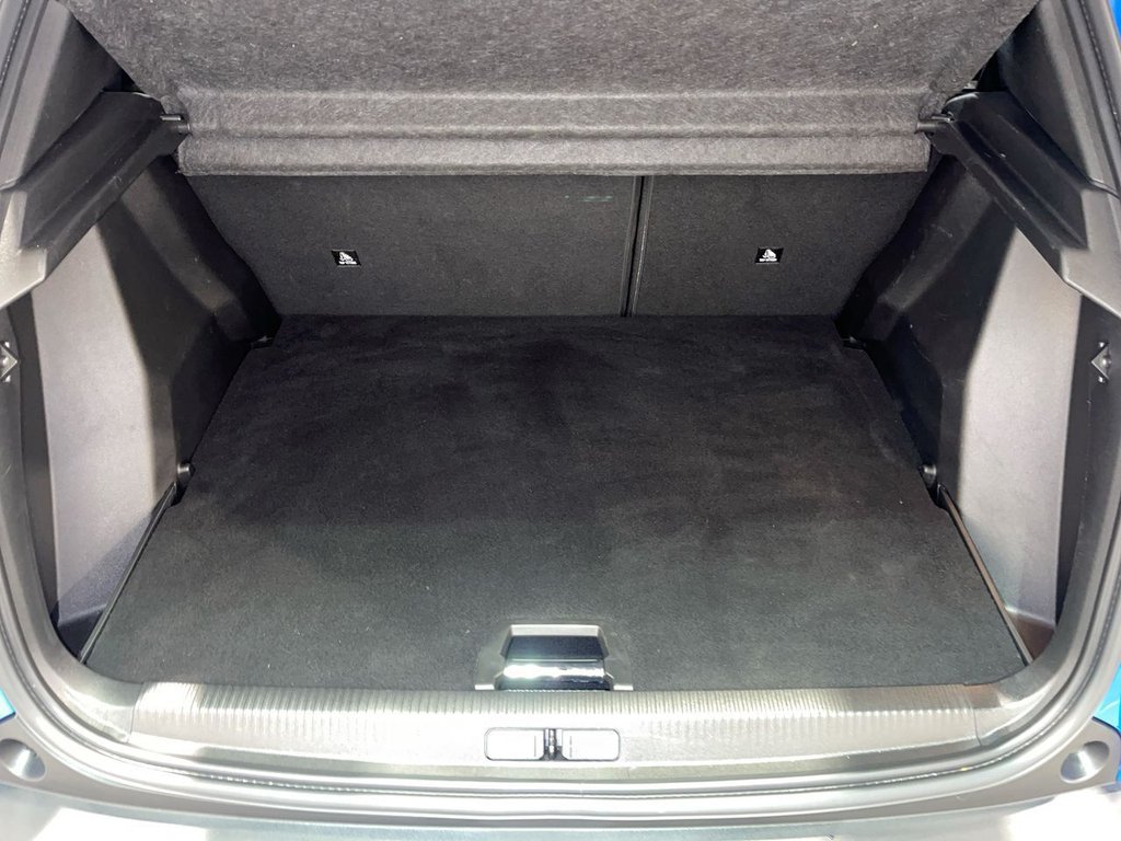 Used Peugeot 2008 2022 for sale - 77065055: Photo 12