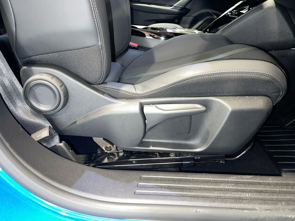 Used Peugeot 2008 2022 for sale - 77065055: Photo 24