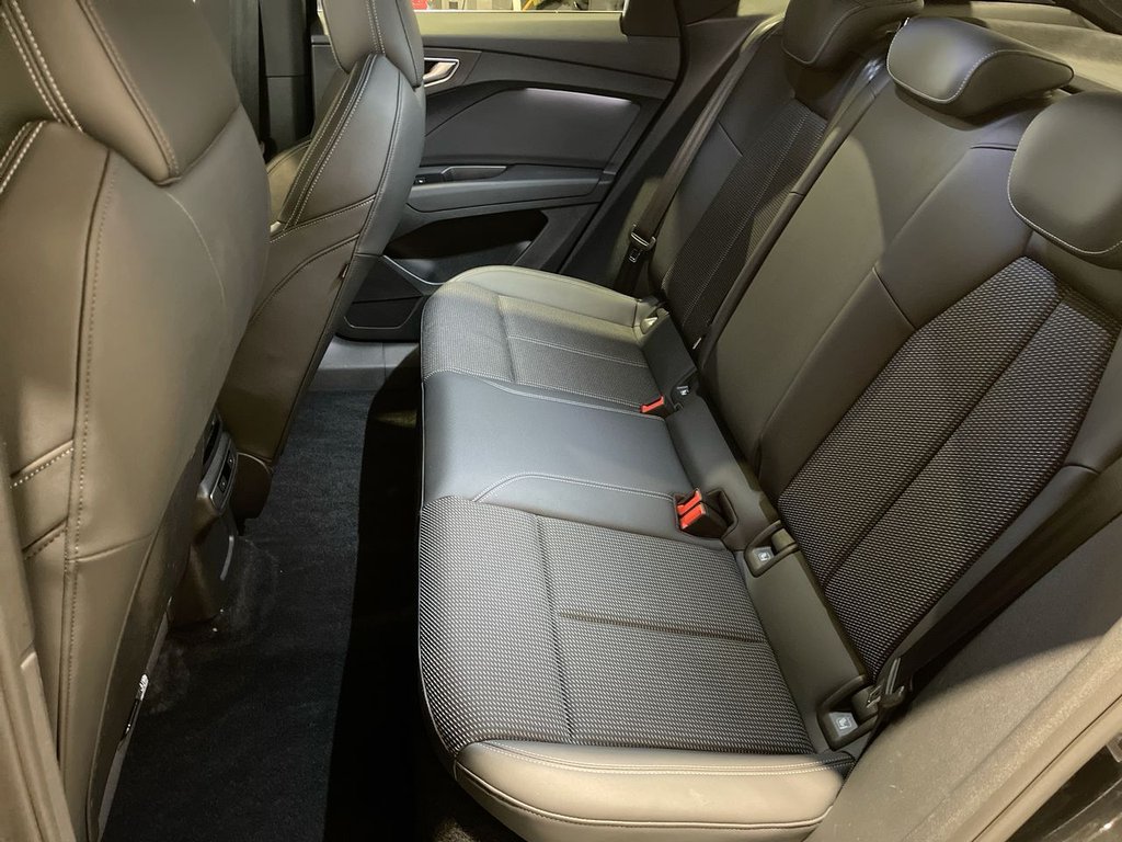 Used Audi Q4 e-tron 2023 for sale - 77437224: Photo 17