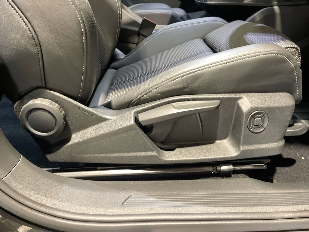 Used Audi Q4 e-tron 2023 for sale - 77437224: Photo 24