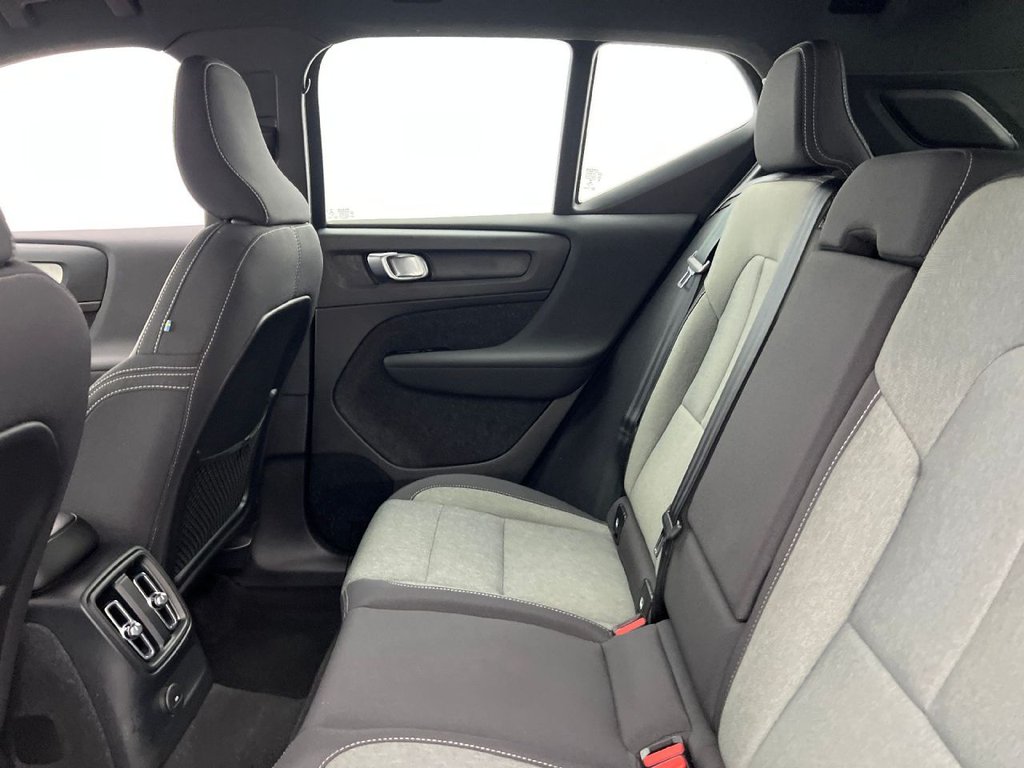Used Volvo XC40 2022 for sale - 76546573: Photo 9