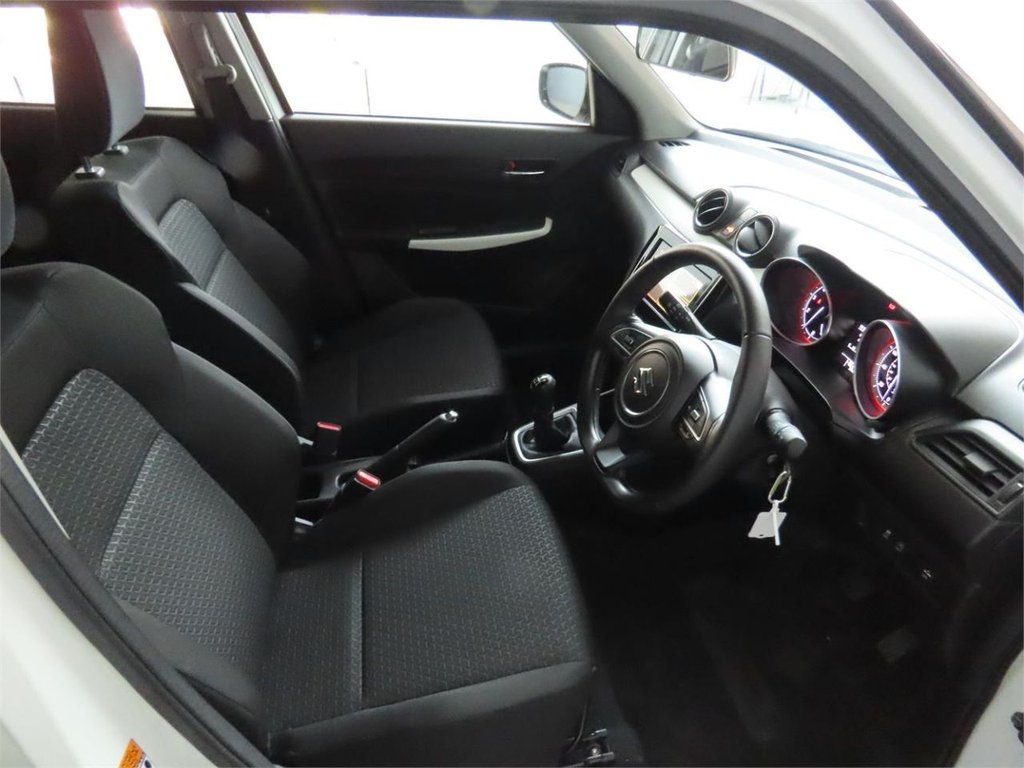 Used Suzuki Swift 2024 for sale - 76038691: Photo 10