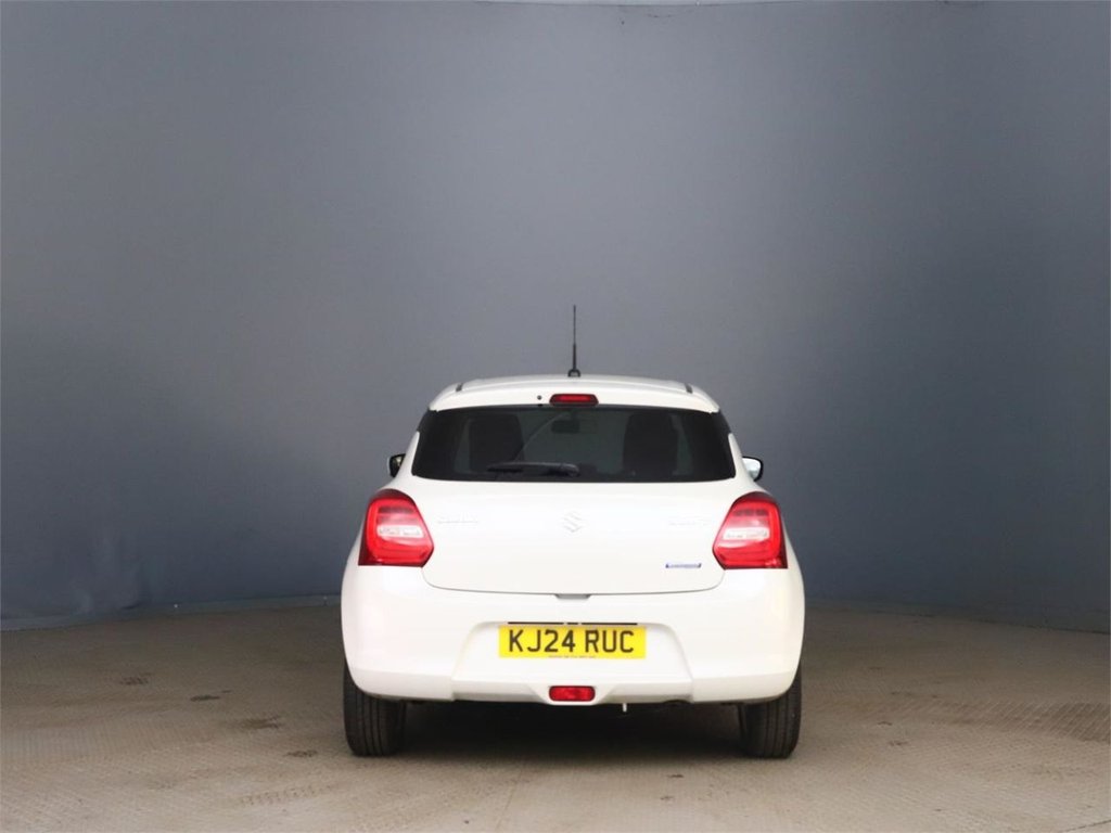 Used Suzuki Swift 2024 for sale - 76038691: Photo 5