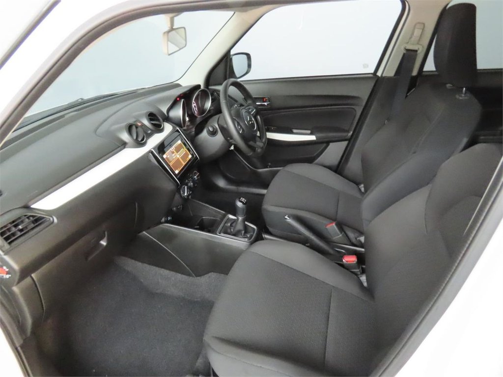 Used Suzuki Swift 2024 for sale - 76038691: Photo 7
