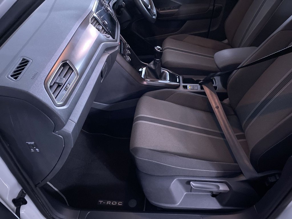 Used Volkswagen T-Roc 2019 for sale - 77642417: Photo 17