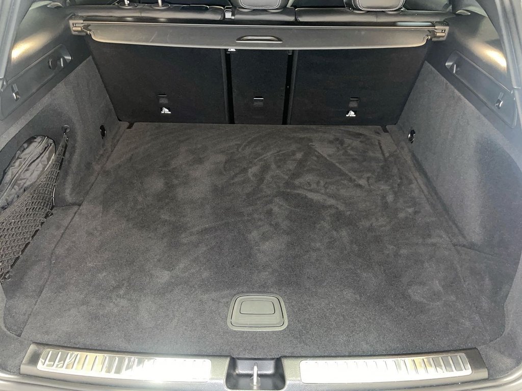 Used Mercedes-Benz EQC 2023 for sale - 76632547: Photo 12