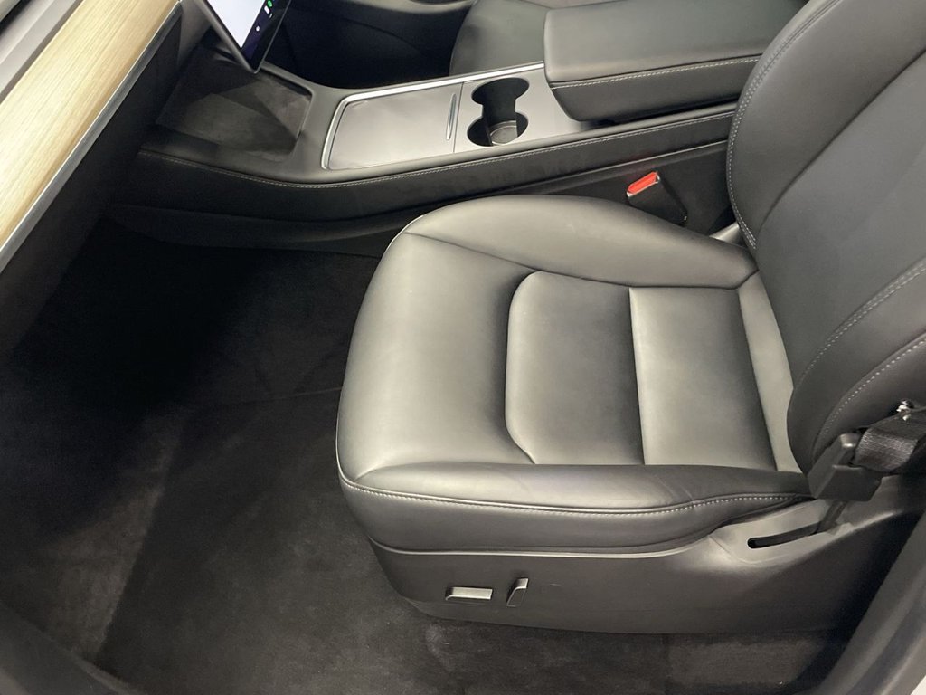Used Tesla Model Y 2022 for sale - 76356141: Photo 17