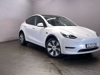 2022 (72) - Long Range AWD 5dr Auto