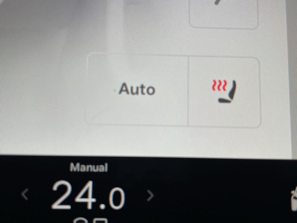 Used Tesla Model Y 2022 for sale - 76356141: Photo 24