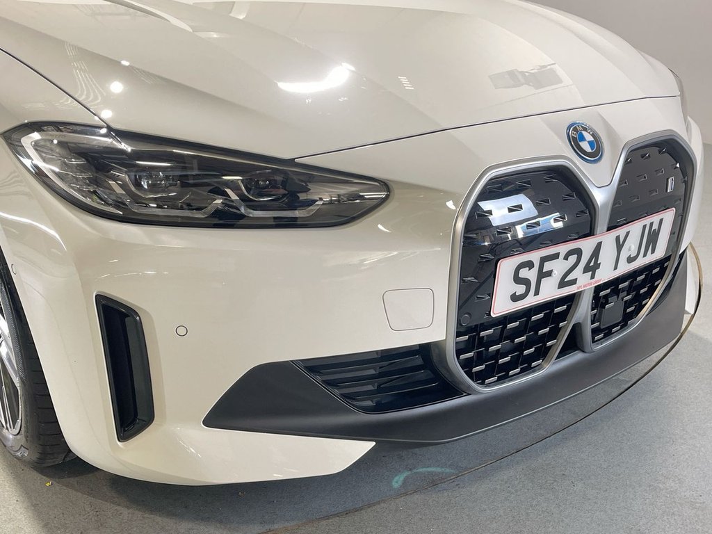 Used BMW i4 2024 for sale - 76559249: Photo 10