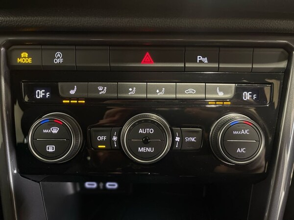 Used Volkswagen T-Roc 2020 for sale - 76068927: Photo 22