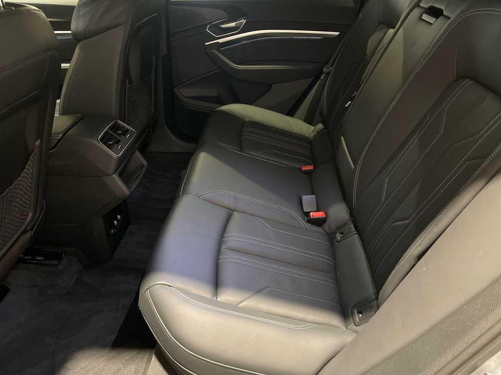 Used Audi e-tron 2022 for sale - 77703558: Photo 17