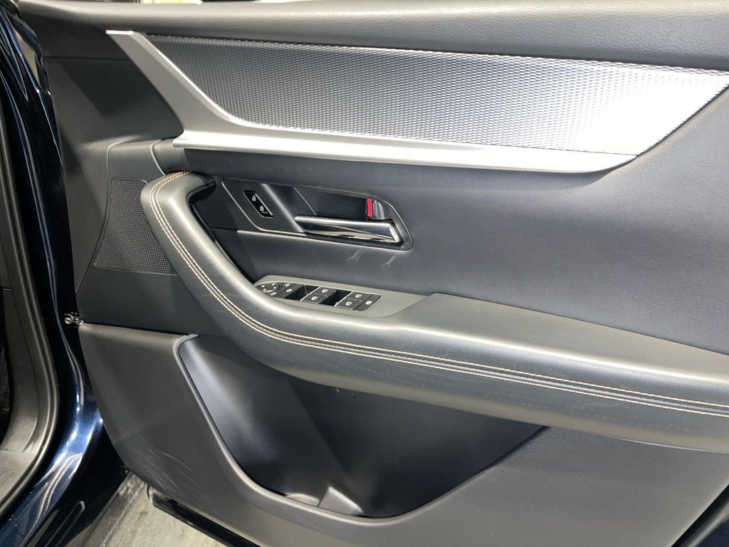 Used Mazda CX-60 2023 for sale - 76210045: Photo 24