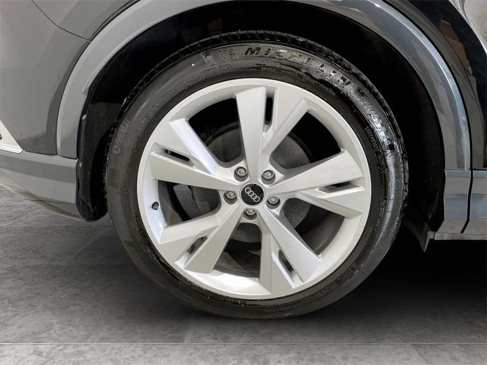 Used Audi Q4 e-tron 2023 for sale - 77667539: Photo 10