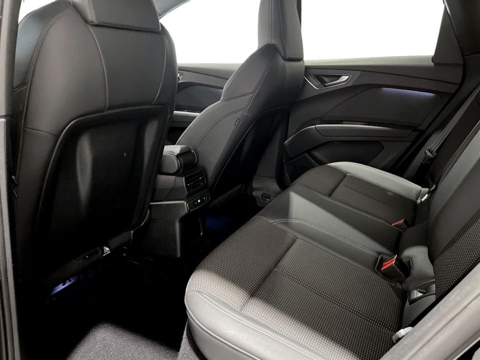 Used Audi Q4 e-tron 2023 for sale - 77667539: Photo 20