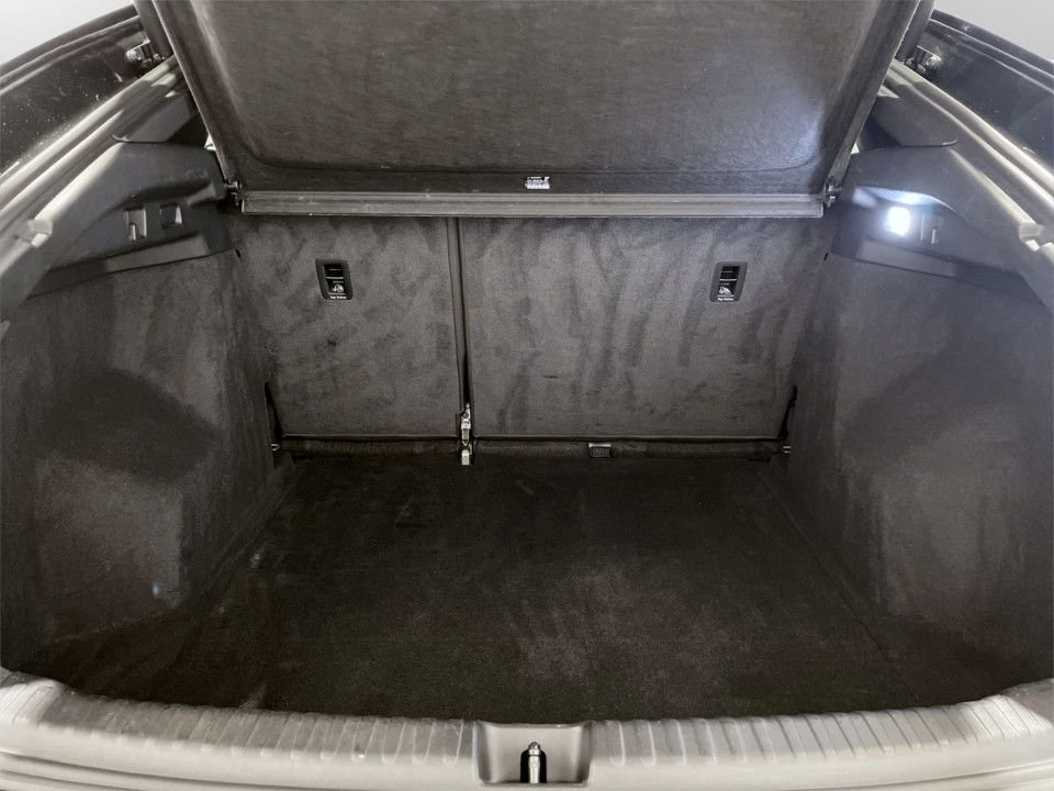 Used Audi Q4 e-tron 2023 for sale - 77667539: Photo 21