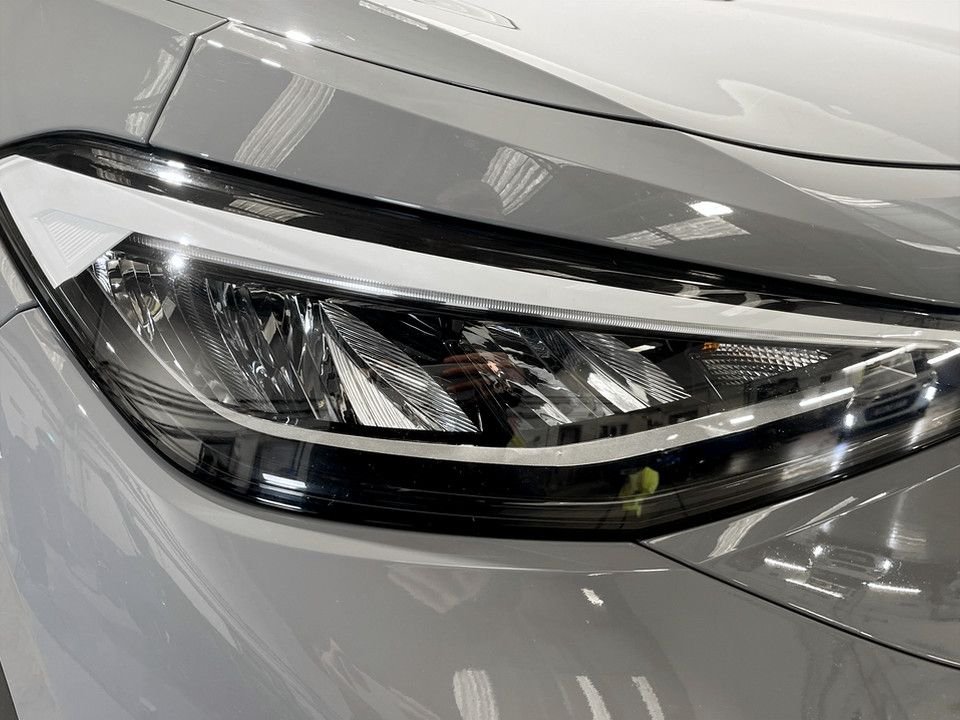 Used Volkswagen ID.4 2022 for sale - 77680199: Photo 9