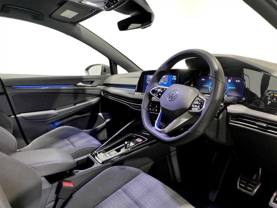 Used Volkswagen Golf 2023 for sale - 77655143: Photo 12