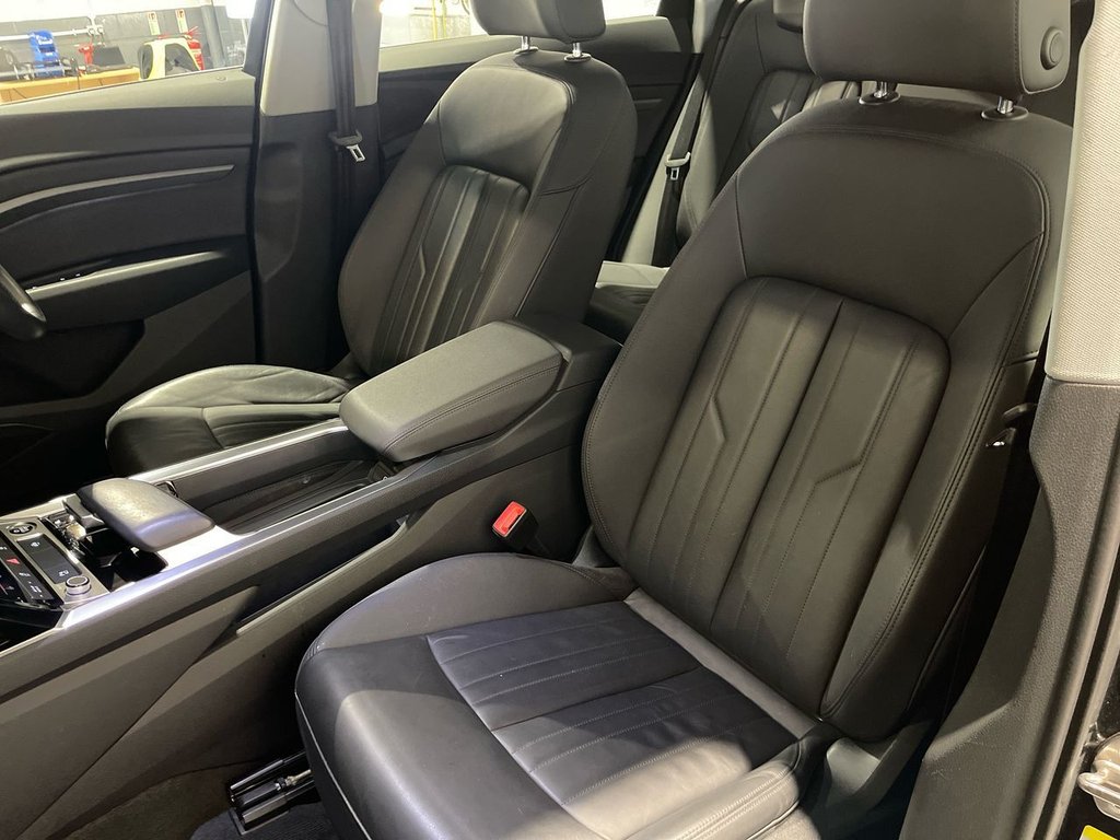 Used Audi e-tron 2021 for sale - 76900306: Photo 16