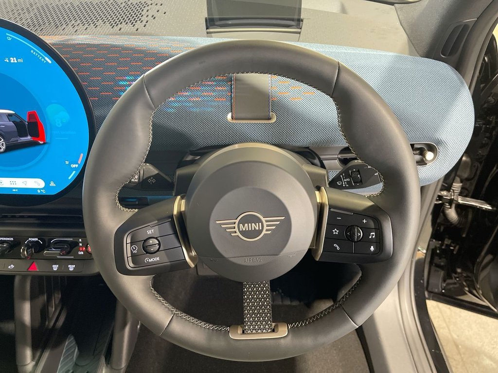 Used MINI Aceman 2025 for sale - 76559252: Photo 21