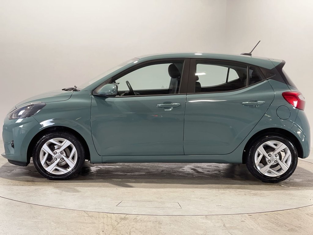 Used Hyundai i10 2022 for sale - 77422453: Photo 5