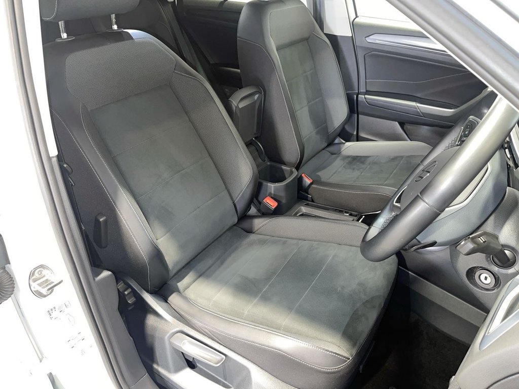 Used Volkswagen T-Roc 2022 for sale - 76417536: Photo 14