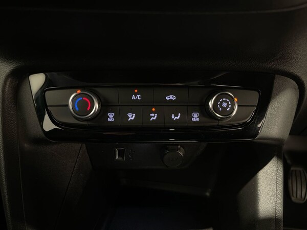 Used Vauxhall Corsa 2022 for sale - 76039138: Photo 8