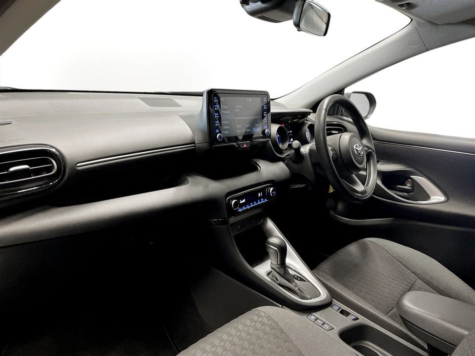 Used Toyota Yaris 2023 for sale - 77820689: Photo 15