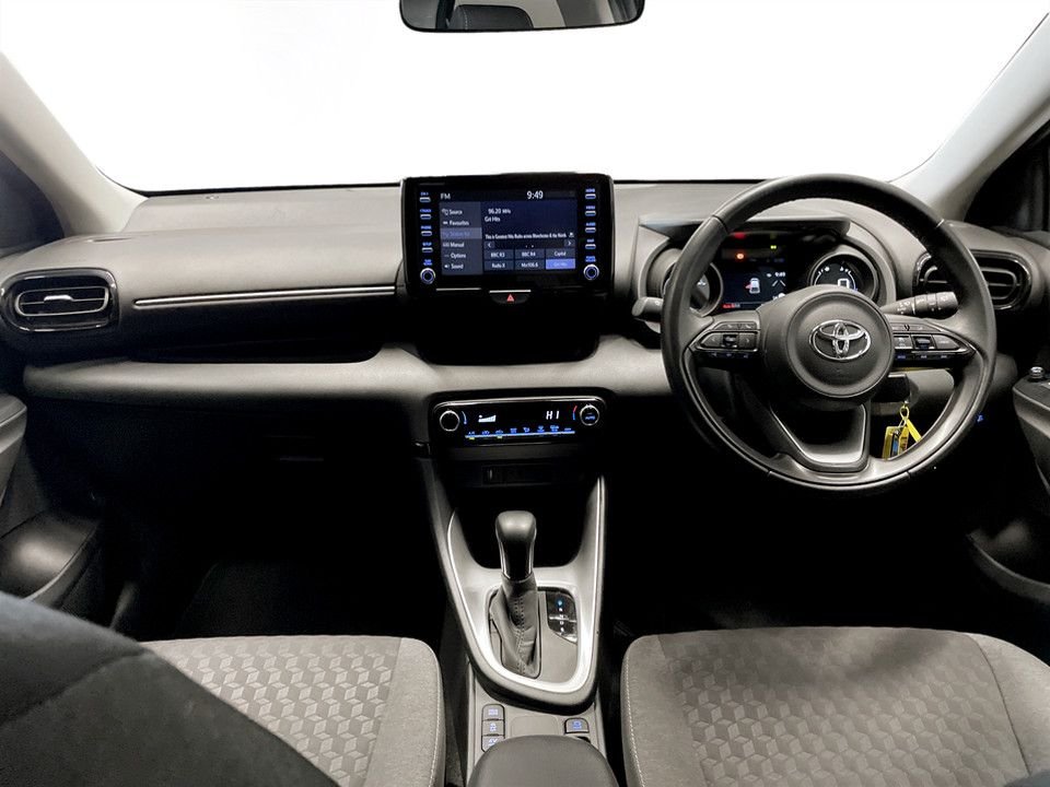 Used Toyota Yaris 2023 for sale - 77820689: Photo 19