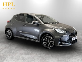 Used Toyota Yaris 2023 for sale - 77820689: Photo