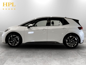 Used Volkswagen ID.3 2023 for sale - 78357827: Photo