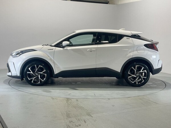 Used Toyota C-HR 2021 for sale - 76323149: Photo 5