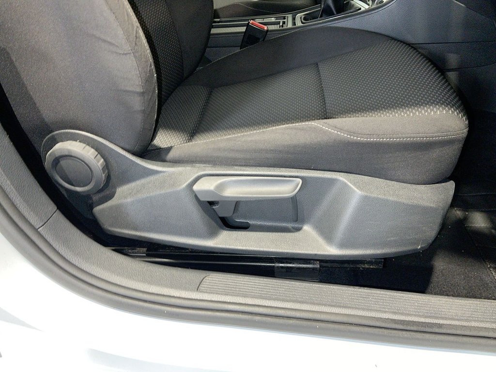 Used Volkswagen Golf 2018 for sale - 76604821: Photo 21