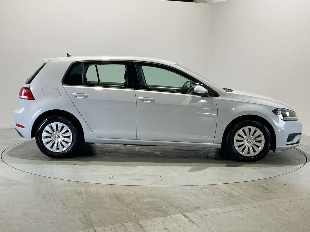 Used Volkswagen Golf 2018 for sale - 76604821: Photo 9