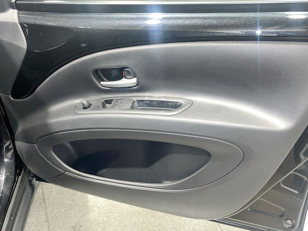 Used Toyota Aygo X 2023 for sale - 75122419: Photo 7