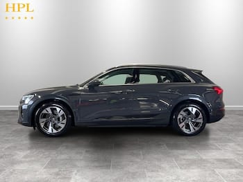 Used Audi Q8 2023 for sale - 79598329: Photo