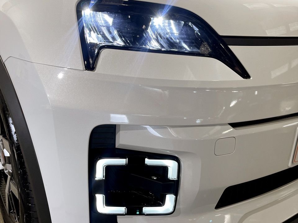 Used Renault 5 2025 for sale - 78043993: Photo 9