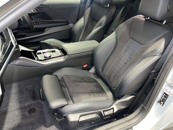 Used BMW 2 Series 2023 for sale - 76203115: Photo 16