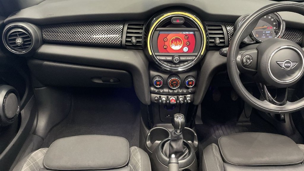 Used MINI Convertible 2018 for sale - 77719674: Photo 16