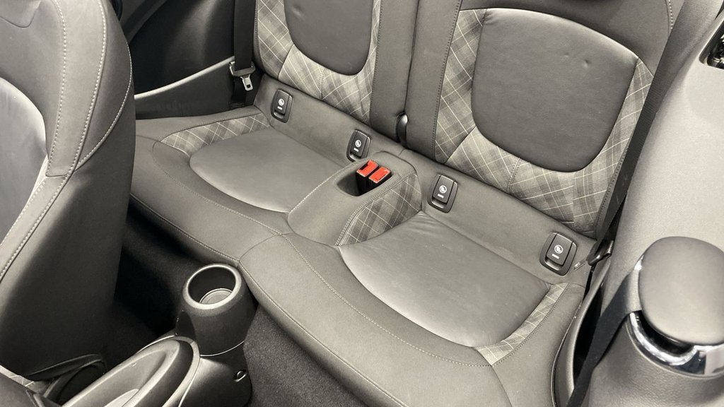 Used MINI Convertible 2018 for sale - 77719674: Photo 19