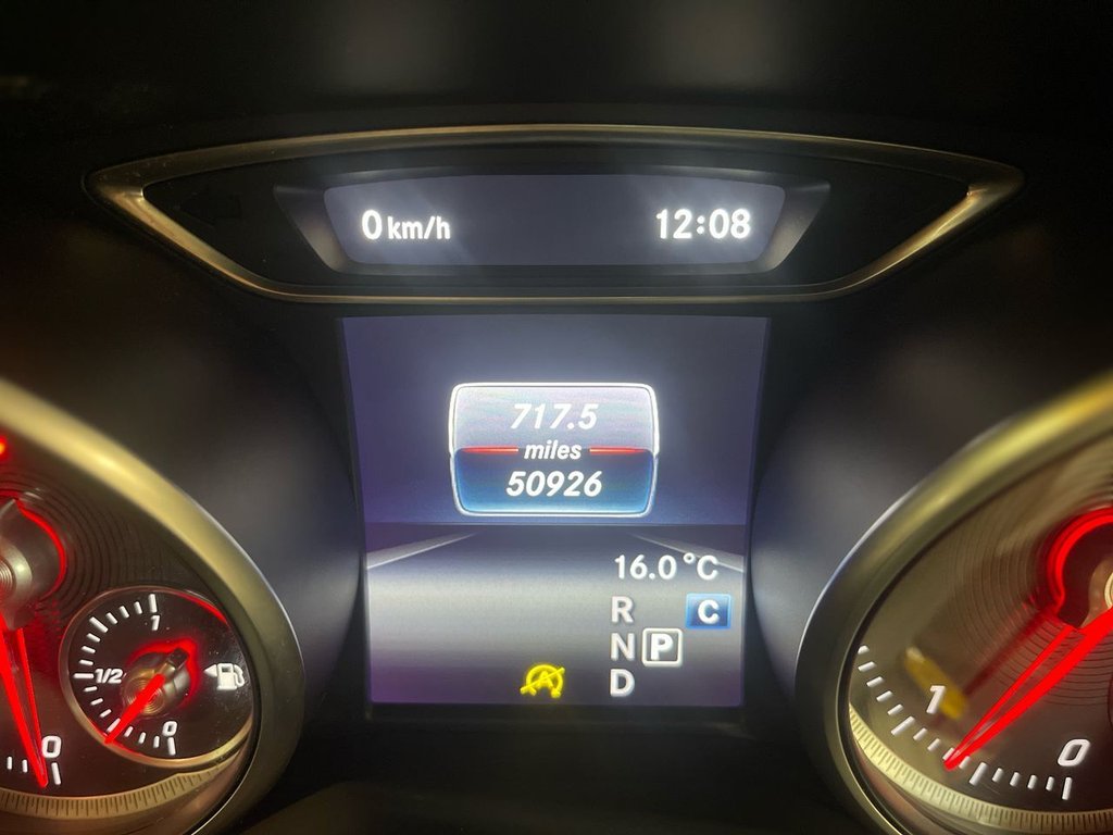 Used Mercedes-Benz GLA 2018 for sale - 76147898: Photo 25