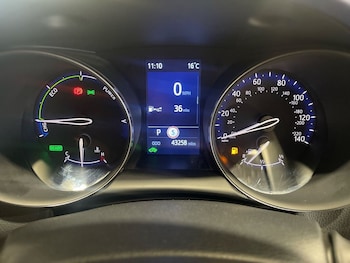 Used Toyota C-HR 2020 for sale - 75799256: Photo