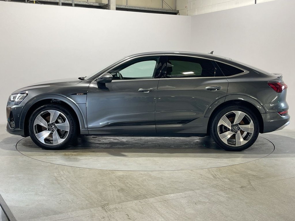 Used Audi e-tron 2022 for sale - 77499310: Photo 12