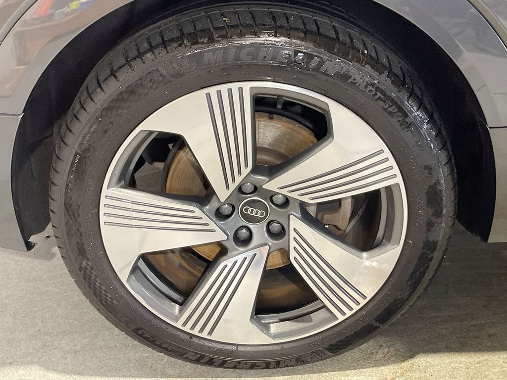 Used Audi e-tron 2022 for sale - 77499310: Photo 18