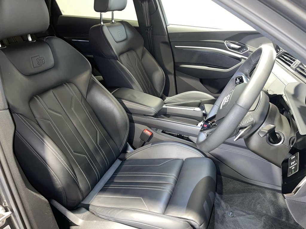 Used Audi e-tron 2022 for sale - 77499310: Photo 21