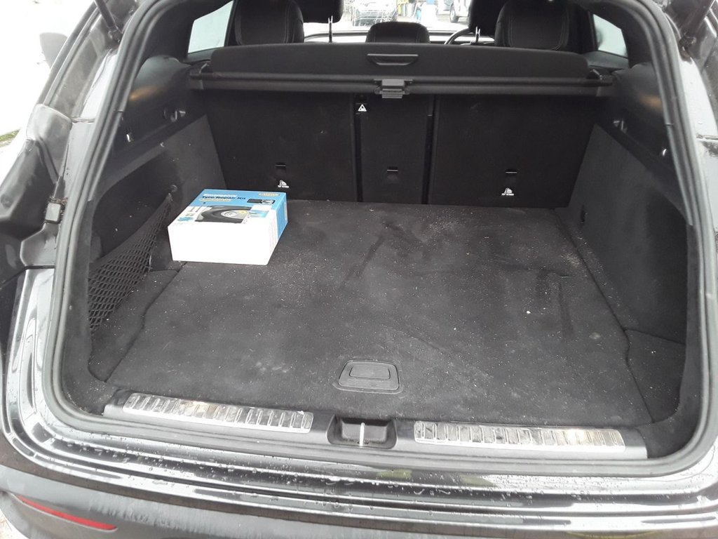 Used Mercedes-Benz EQC 2022 for sale - 77280689: Photo 8