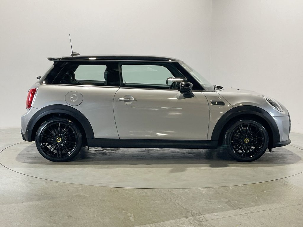 Used MINI Electric Hatch 2023 for sale - 77200437: Photo 9