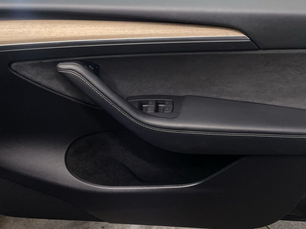 Used Tesla Model Y 2022 for sale - 76367358: Photo 25