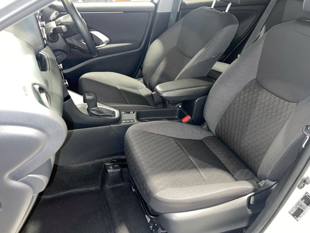 Used Toyota Yaris 2022 for sale - 76068390: Photo 16